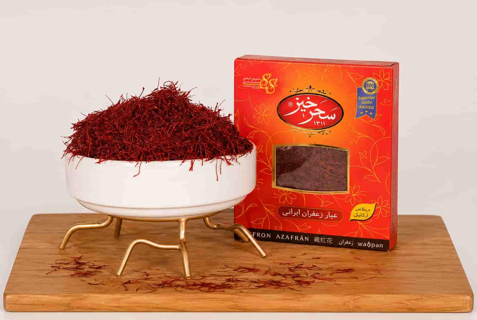 زعفران ممتاز سحرخیز با عطر ماندگار و رنگ دهی عالی